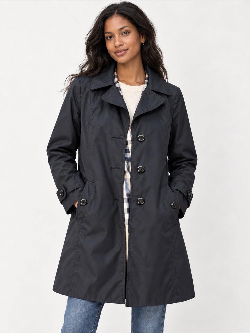 Burberry authentic Black Trench Coat with black and White Check Lining